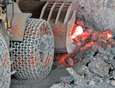 守護(hù)重型機(jī)械的鋼鐵衛(wèi)士 礦山專用輪胎保護(hù)鏈與建筑機(jī)械防滑鏈